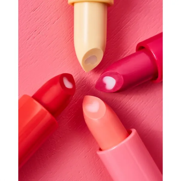 essence HEART CORE balzam na pery odtieň 04 Lemon 3 g