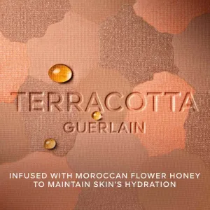 GUERLAIN Terracotta Light bronzujúci rozjasňujúci púder plniteľný odtieň 02 Medium Cool 10 g