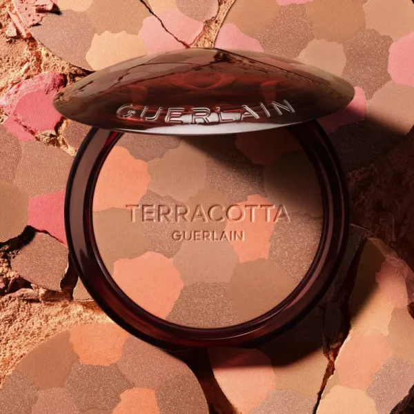 GUERLAIN Terracotta Light bronzujúci rozjasňujúci púder plniteľný odtieň 01 Light Warm 10 g