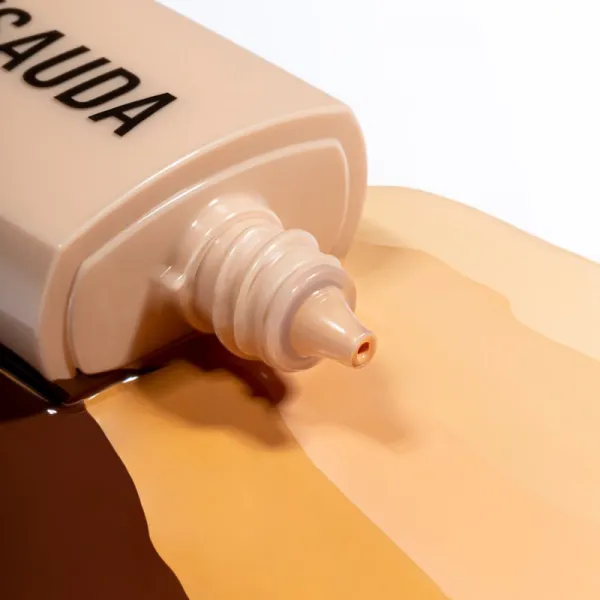 Mesauda The Skin rozjasňujúci hydratačný make-up SPF 15 odtieň W80 30 ml