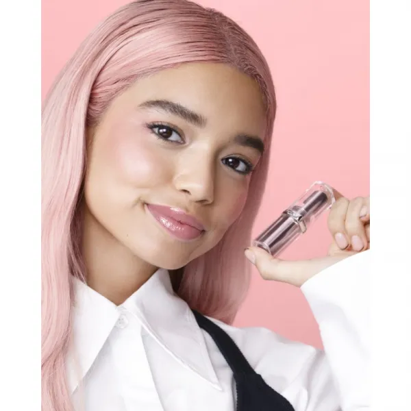 L’Oréal Paris Color Riche Shine rúž s vysokým leskom odtieň 111 Pink Wonderland 4.8 g