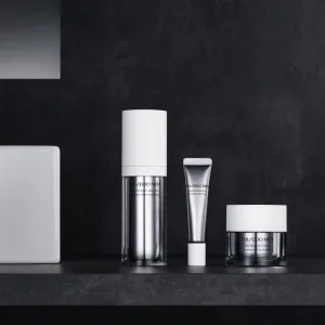 Shiseido Men Total Revitalizer Eye ľahký očný krém pre mužov 15 ml