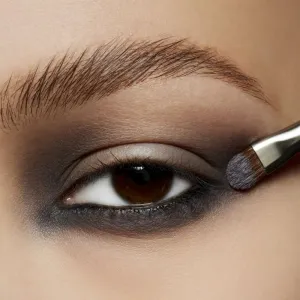 MAC Cosmetics Eye Shadow očné tiene odtieň Scene Satin 1,5 g