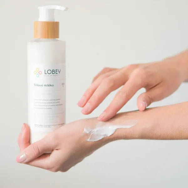Lobey Body Care Tělové Mléko hydratačné telové mlieko 200 ml
