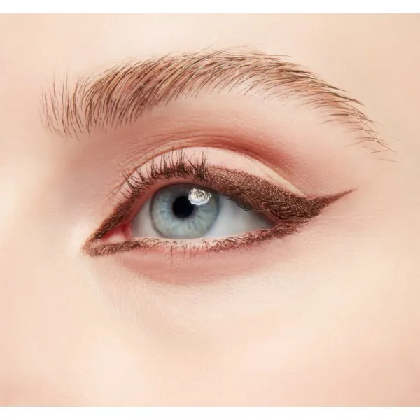 MAC Cosmetics Colour Excess Gel Pencil vodeodolná gélová ceruzka na oči odtieň Skip The Waitlist 0,35 g