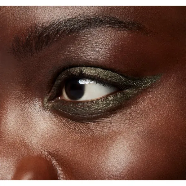MAC Cosmetics Colour Excess Gel Pencil vodeodolná gélová ceruzka na oči odtieň Serial Monogamist 0,35 g