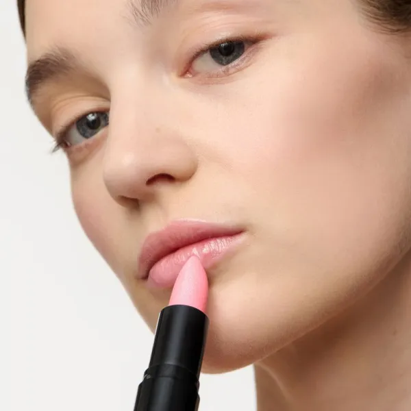 NOBEA Day-to-Day Lip Balm hydratačný balzam na pery odtieň Pink rose 3 g