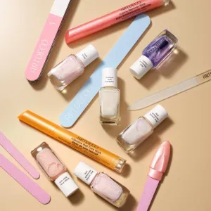 ARTDECO Nail Whitener lak na nechty s bieliacim efektom odtieň 6185.2 10 ml