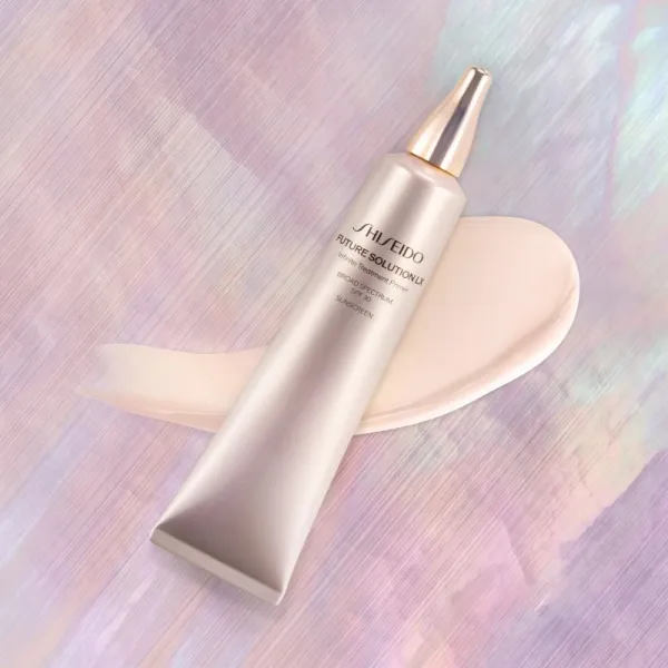 Shiseido Future Solution LX rozjasňujúca a vyhladzujúca podkladová báza SPF 30 40 ml