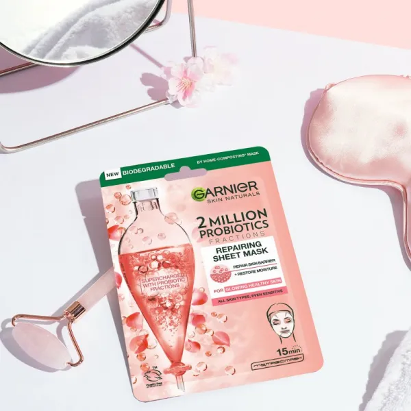 Garnier Textil Masks 2 Million Probiotics regeneračná maska na tvár 22 g