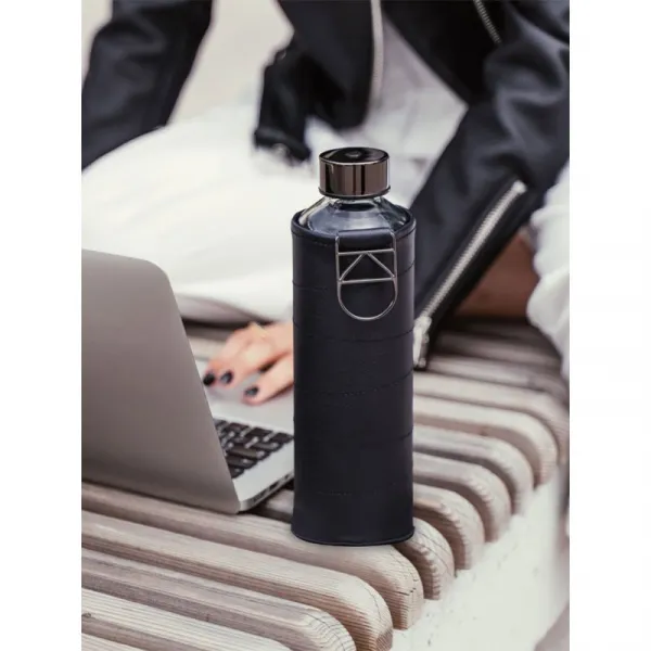 Equa Mismatch sklenená fľaša na vodu + obal z umelej kože farba Graphite 750 ml