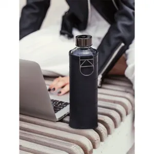 Equa Mismatch sklenená fľaša na vodu + obal z umelej kože farba Graphite 750 ml