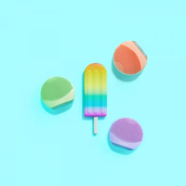 FOREO LUNA™4 Go čistiaci sonický prístroj na cesty Pistachio