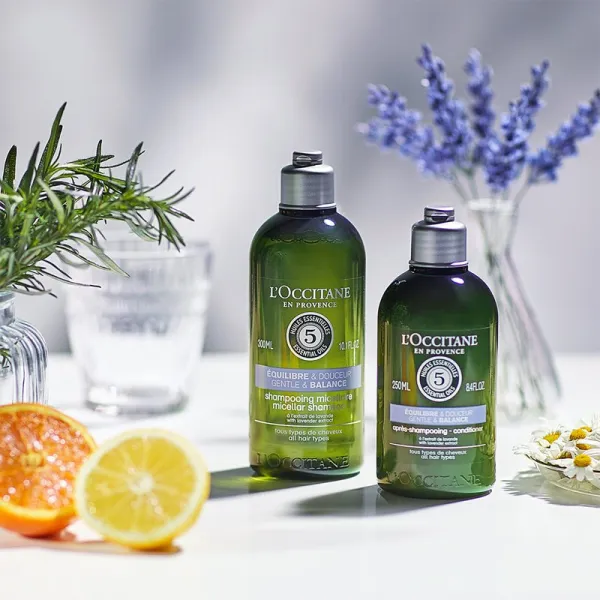 L’Occitane Gentle & Balance Conditioner jemný kondicionér pre všetky typy vlasov 250 ml