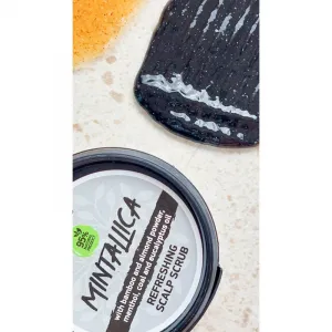 Beauty Jar Mintallica čistiaci peeling na vlasy a vlasovú pokožku 100 g