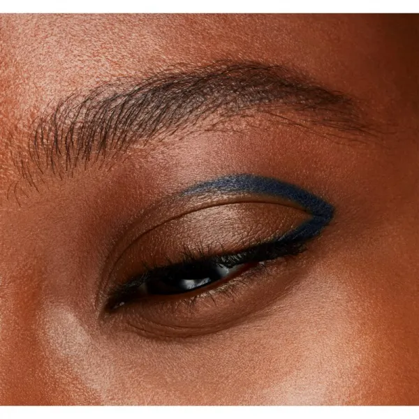 MAC Cosmetics Colour Excess Gel Pencil vodeodolná gélová ceruzka na oči odtieň Stay The Night 0,35 g