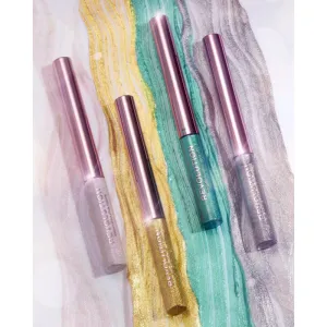 Makeup Revolution Ultimate Lights metalická očná linka odtieň Lilac Lustre 2,4 ml
