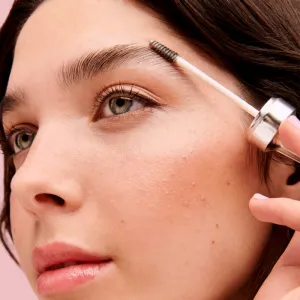 Benefit Fluff Up Brow Wax fixačný vosk na obočie 6 ml
