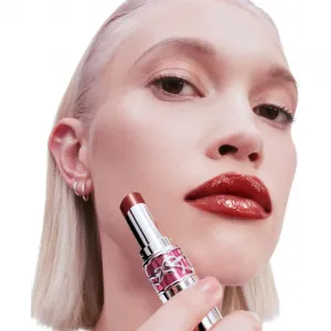 Yves Saint Laurent Loveshine Candy Glaze hydratačný lesk na pery pre ženy 6 Burgundy Temptation 3.2 g