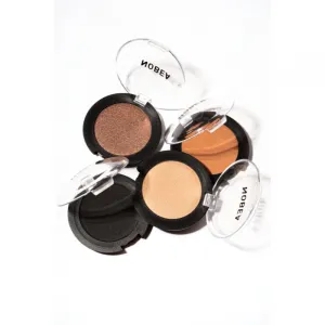 NOBEA Day-to-Day Mono Eyeshadow očné tiene s matným efektom odtieň Black chant 3.5 g