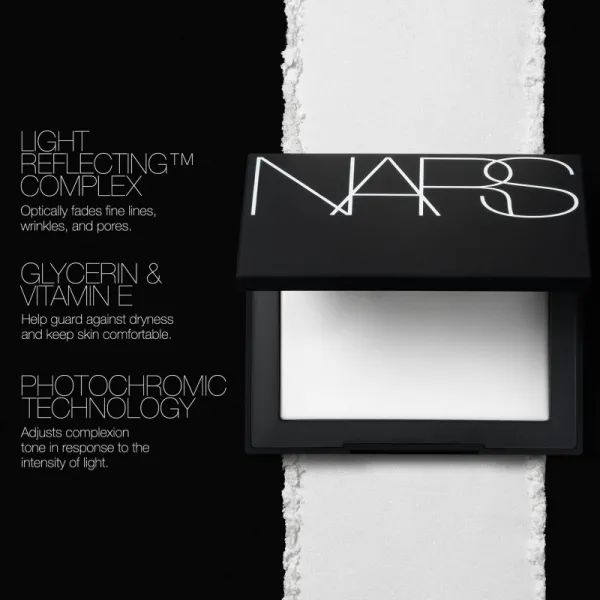 NARS Light Reflecting™ SETTING POWDER - PRESSED fixačný púder odtieň CRYSTAL 10 g