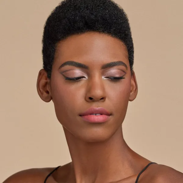 Catrice Blossom Glow multifunkčná paleta na tvár a oči 10 g