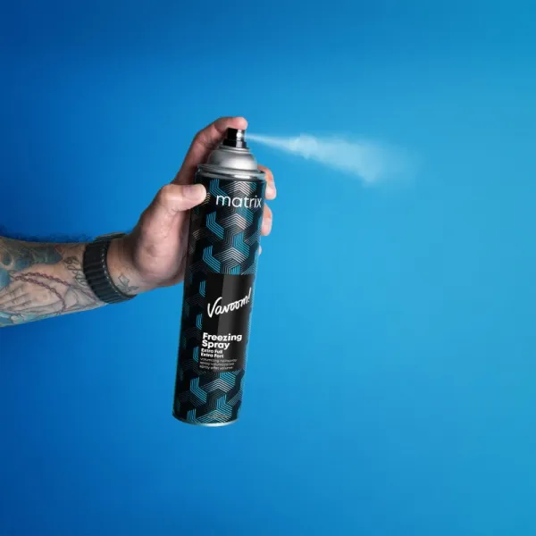 Matrix Vavoom Freezing Spray lak na vlasy so silnou fixáciou 500 ml