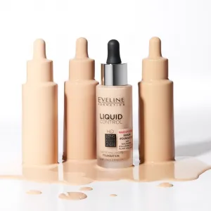 Eveline Cosmetics Liquid Control tekutý make-up s pipetou odtieň 002 Soft Porcelain 32 ml
