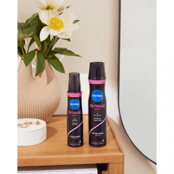 Nivea Extreme Hold lak na vlasy so silnou fixáciou 250 ml