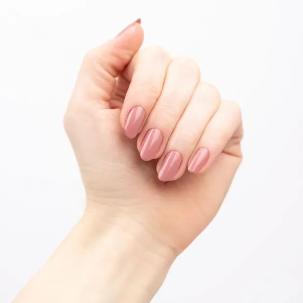 Essence Gel Nail Colour lak na nechty odtieň 08 THE FINAL rose 8 ml