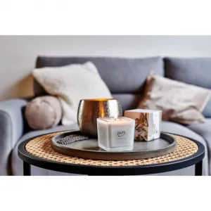 ipuro Essentials White Lily vonná sviečka 125 g