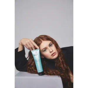 REF Curl Cream N°244 definujúci krém pre kučeravé vlasy 150 ml