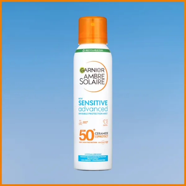 Garnier Ambre Solaire Sensitive Advanced opaľovacia hmla v spreji pre veľmi citlivú pleť SPF 50+ 150 ml