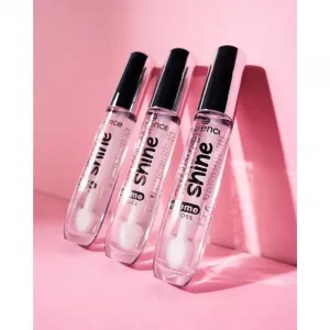 Essence Extreme Shine lesk na pery pre väčší objem odtieň 01 Crystal Clear 5 ml