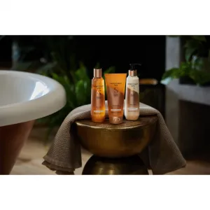 Sanctuary Spa Signature Collection hydratačné telové mlieko s aloe vera 250 ml