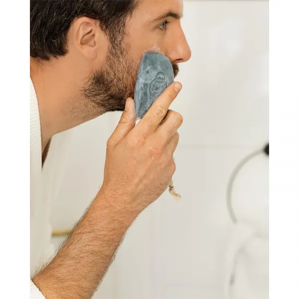 Foamie What A Man 3in1 Shower Body Bar syndet na tvár, telo a vlasy pre mužov 90 g