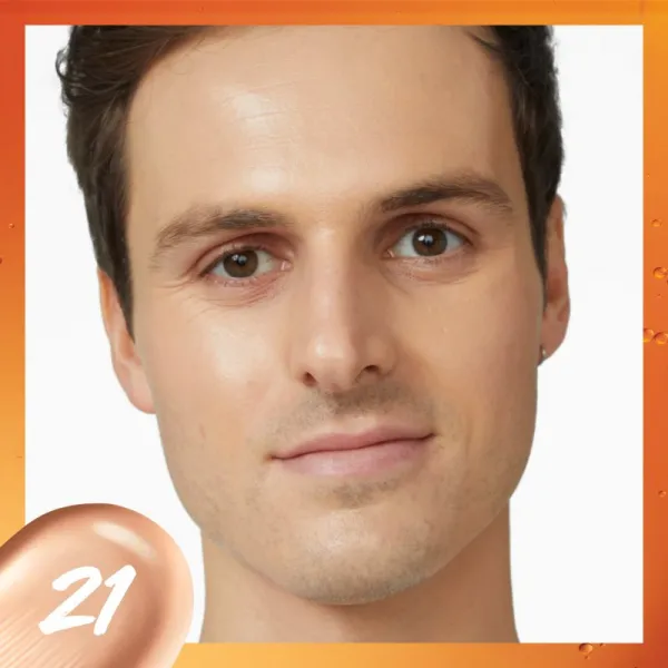 MAYBELLINE NEW YORK SuperStay Vitamin C Skin Tint sérum pre zjednotenie farebného tónu pleti odtieň 21 30 ml