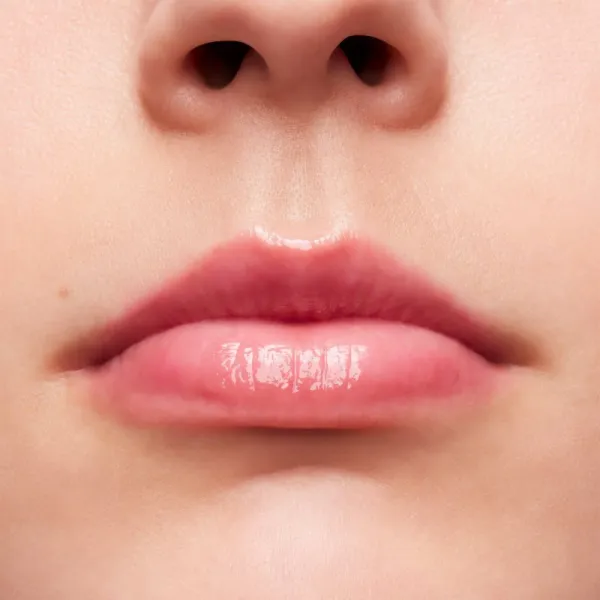 MAC Cosmetics Squirt Plumping Gloss Stick lesk na pery v tyčinke odtieň Amped 2.3 g