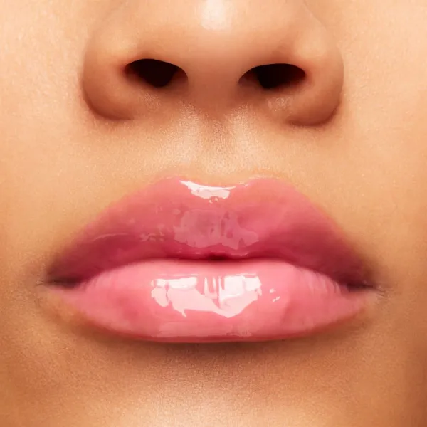 MAC Cosmetics Squirt Plumping Gloss Stick lesk na pery v tyčinke odtieň Amped 2.3 g
