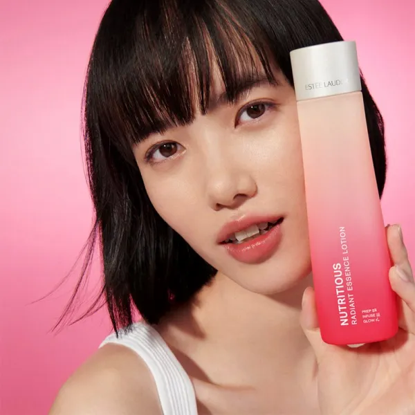 Estée Lauder Nutritious Radiant Essence Lotion hydratačná pleťová emulzia 200 ml