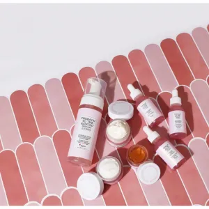 theBalm To The Rescue® Moringa Tree čistiaca pleťová pena s hydratačným účinkom 160 ml