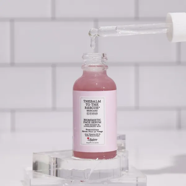 theBalm To The Rescue® Biomimetic hĺbkovo vyživujúce a hydratačné sérum 30 ml