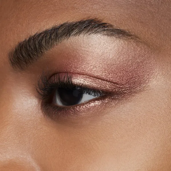 MAC Cosmetics Eye Shadow Pro Palette Refill Pan očné tiene náhradná náplň odtieň Expensive Pink 1.5 g