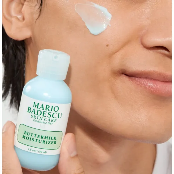 Mario Badescu Buttermilk Moisturizer hydratačný a zvláčňujúci krém s vyhladzujúcim efektom 59 ml