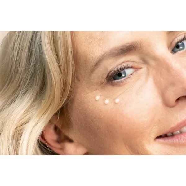 Avène Hyaluron Activ B3 Eye cream očný krém s trojitým účinkom 15 ml