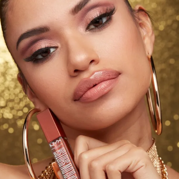 NYX Professional Makeup Ultimate Glow Shots trblietavé tekuté očné tiene odtieň 17 Po$H 7,5 ml