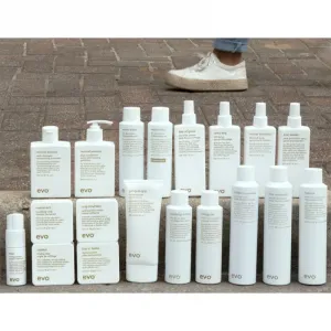 EVO Style Water Killer suchý šampón pre tmavé vlasy 200 ml
