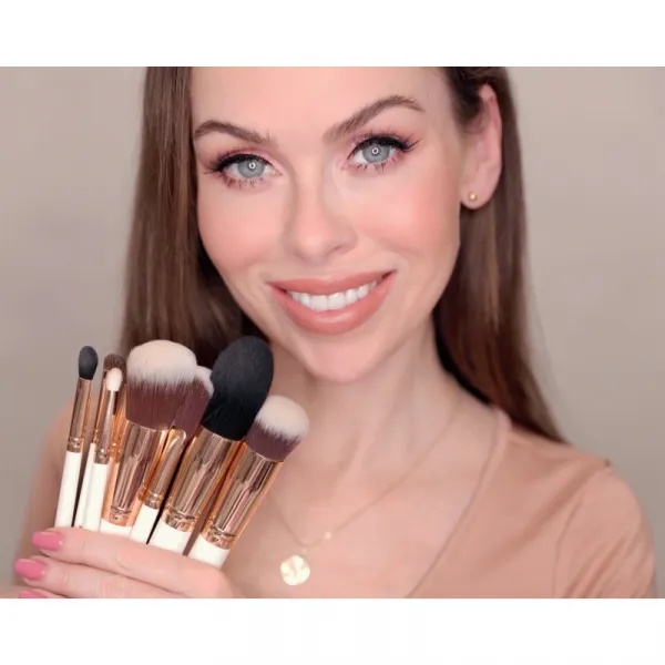 Dermacol Accessories Master Brush by PetraLovelyHair štetec na korektor D62 Rose Gold 1 ks