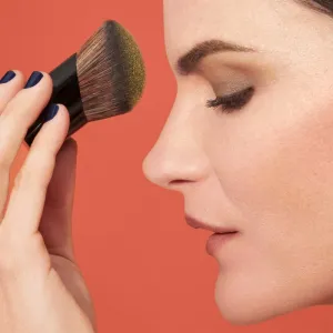 Bobbi Brown Vitamin Enriched Pressed Powder kompaktný púder s hydratačným účinkom odtieň Neutral 8 g