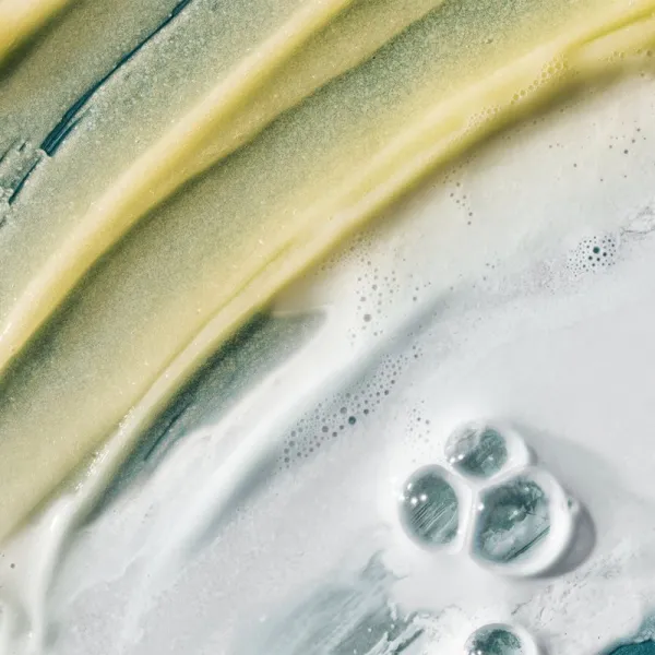 Elemis Pro-Collagen Glow Boost Exfoliator čistiaci peeling pre rozjasnenie a vyhladenie pleti 100 ml